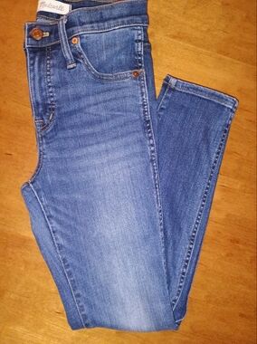 4/$25 Madewell 10" Highrise Skinny, 25P